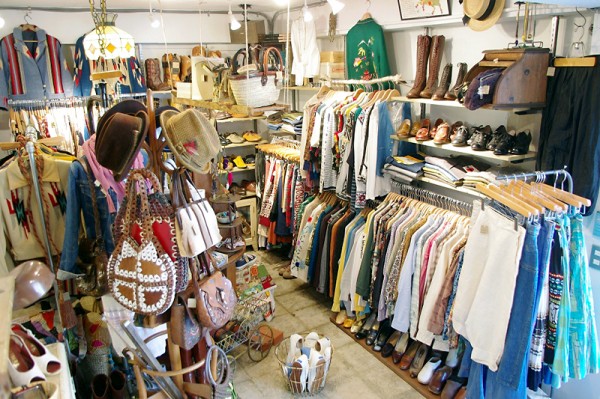 PATINAS VINTAGE CLOSET