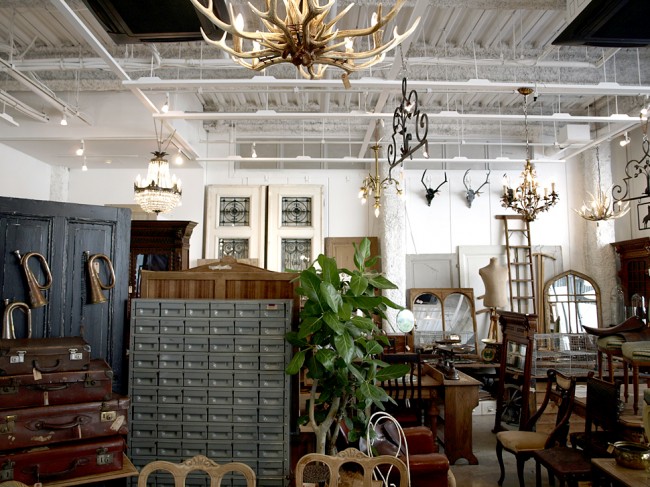 Antique and Brocante Modulor