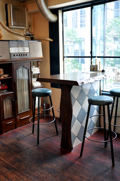 PUB KENNETH｜店内