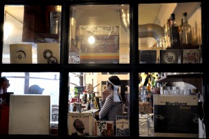 PUB KENNETH｜店内