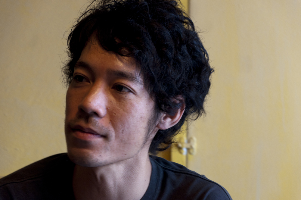 LLama factory|INTERVIEW VOL.6 / 秋友氏