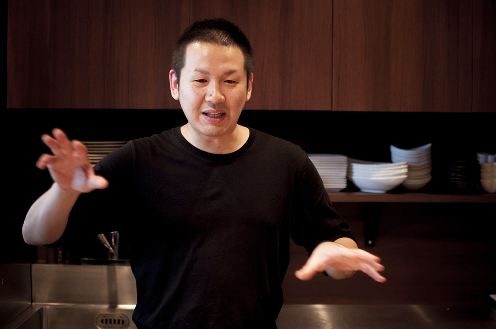 創作鉄板焼720のオーナーシェフ:内田氏|tie up repot FOOD AROUND vol.001