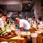 呑み処 by 廣川 賢｜COVER of 2018.NOV｜used living